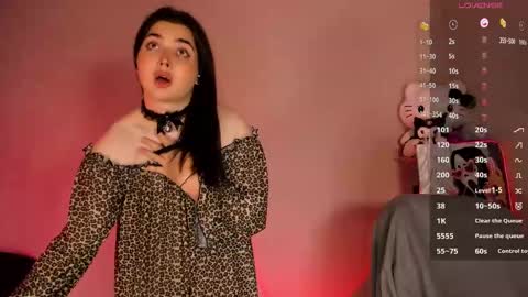 Snapshot of ysabell_viveris chatting on March 7, 10:35 am Ysabell online show from March 7, 10:35 am