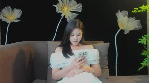 yu598188 online show from June 5, 6:52 am