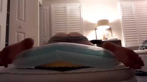 yuhop3 online show from September 16, 2:45 am