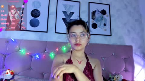 Snapshot of yukki_kuran chatting on December 18, 5:59 am Yukki Kuran online show from December 18, 5:59 am