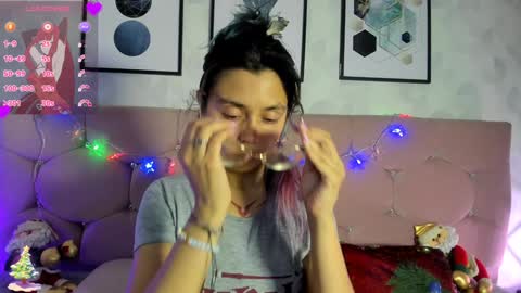 Snapshot of yukki_kuran chatting on December 19, 2:34 am Yukki Kuran online show from December 19, 2:34 am