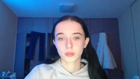 Snapshot of yuliastar chatting on December 21, 10:00 am Yuliia online show from December 21, 10:00 am