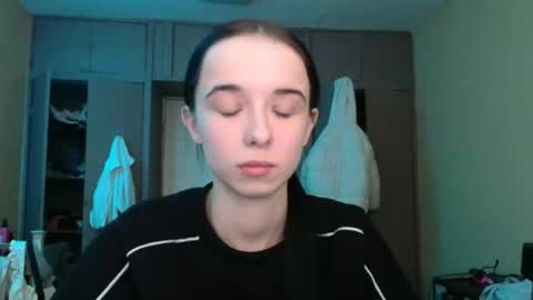 Snapshot of yuliastar chatting on February 16, 8:21 am Yuliia online show from February 16, 8:21 am