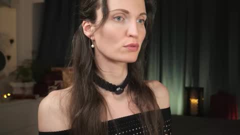 yulla dao online show from February 17, 6:25 pm