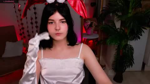 Snapshot of yumeko_tan chatting on February 22, 5:55 pm Yumi online show from February 22, 5:55 pm