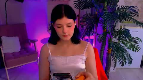 Snapshot of yumeko_tan chatting on March 18, 2:31 pm Yumi online show from March 18, 2:31 pm