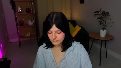 Snapshot of yumeko_tan chatting on March 27, 6:30 am Yumi online show from March 27, 6:30 am