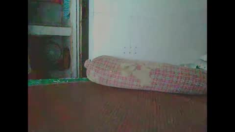 yumi123_ online show from October 3, 12:40 am