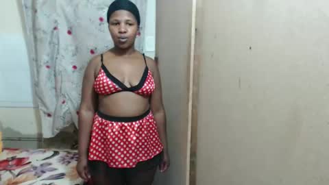 yummybumz online show from November 3, 7:37 pm