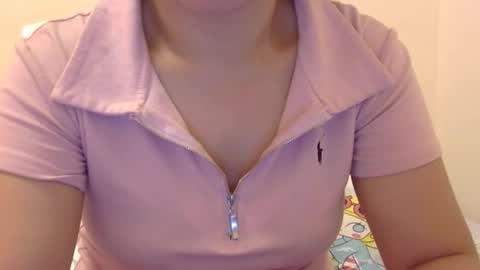 yummyclaya online show from February 26, 2:21 am