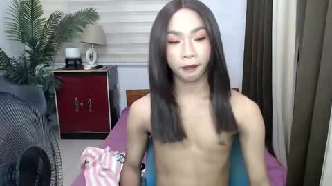 ashley online show from December 22, 2:25 pm