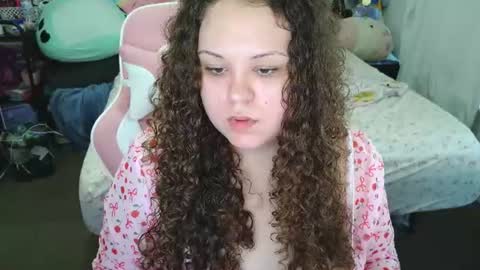 yummyxtummy online show from June 23, 3:21 pm