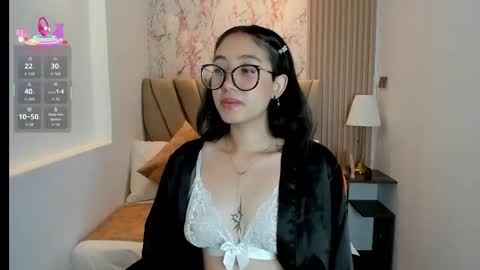 Snapshot of yuna__min chatting on September 29, 2:55 pm Yuna online show from September 29, 2:55 pm