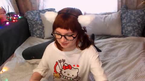 yuna_jin online show from March 2, 7:15 am