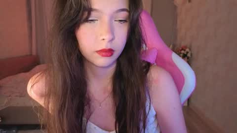 Snapshot of yuna_sunshy chatting on March 25, 1:22 am Yuna online show from March 25, 1:22 am