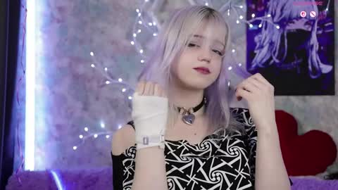 Snapshot of yunakisss chatting on March 31, 9:26 pm Yuna online show from March 31, 9:26 pm