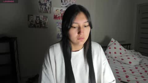 Snapshot of yunami_chan chatting on January 17, 10:31 am Yumi online show from January 17, 10:31 am