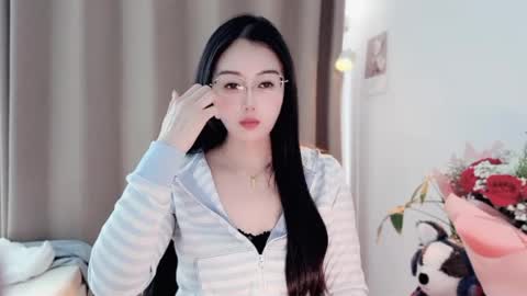 YunEr online show from April 25, 4:59 am