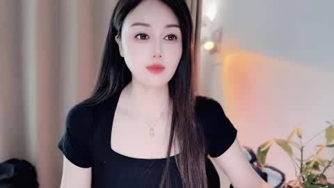 YunEr online show from May 4, 2:51 am