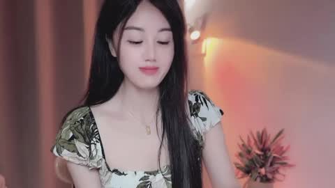 YunEr online show from May 14, 4:19 am