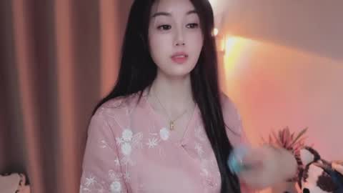 YunEr online show from May 17, 3:04 am