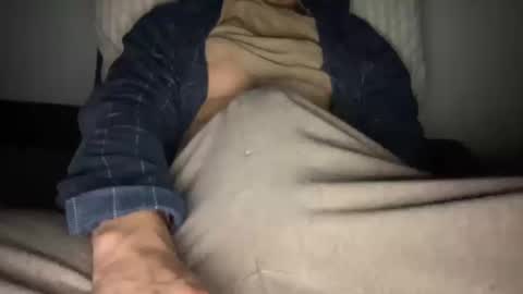 Snapshot of yungbull06 chatting on October 11, 3:50 am Yung Bull online show from October 11, 3:50 am