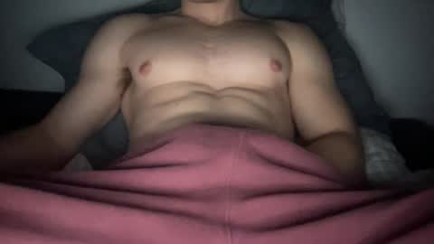 Snapshot of yungbull06 chatting on December 18, 3:45 am Yung Bull online show from December 18, 3:45 am