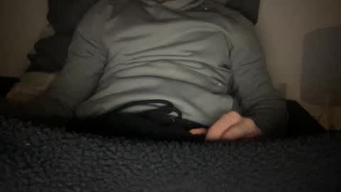 Snapshot of yungbull06 chatting on December 18, 11:11 pm Yung Bull online show from December 18, 11:11 pm