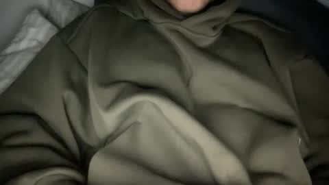 Snapshot of yungbull06 chatting on January 12, 3:34 am Yung Bull online show from January 12, 3:34 am