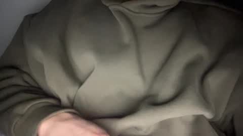 Snapshot of yungbull06 chatting on February 9, 7:40 pm Yung Bull online show from February 9, 7:40 pm