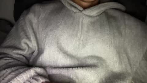 Snapshot of yungbull06 chatting on February 19, 3:35 am Yung Bull online show from February 19, 3:35 am