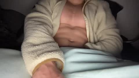 Snapshot of yungbull06 chatting on February 20, 3:58 am Yung Bull online show from February 20, 3:58 am