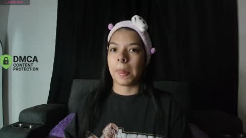Snapshot of yungelitamor_ chatting on April 23, 5:08 am ELITA online show from April 23, 5:08 am