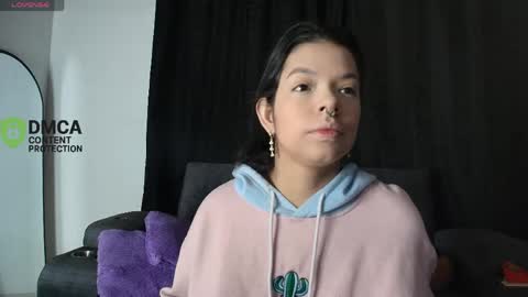 Snapshot of yungelitamor_ chatting on April 25, 4:59 am ELITA online show from April 25, 4:59 am
