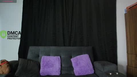 Snapshot of yungelitamor_ chatting on April 30, 5:25 am ELITA online show from April 30, 5:25 am