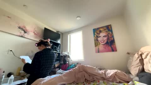 BbyTSSLut online show from May 13, 12:52 am
