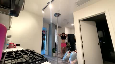 BbyTSSLut online show from May 19, 1:56 am
