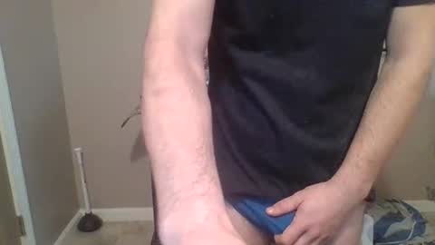Snapshot of yungstallion10 chatting on January 5, 3:13 pm Fire 0range kush online show from January 5, 3:13 pm