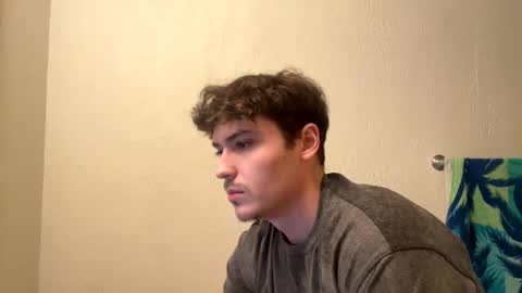 yungstudbev online show from December 2, 6:09 am