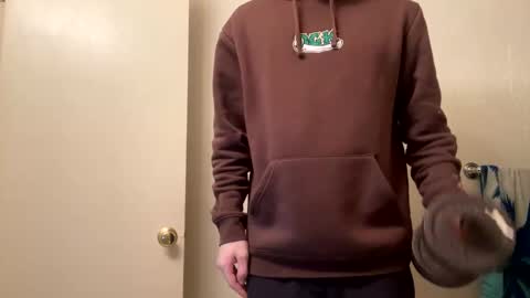 yungstudbev online show from December 3, 11:46 pm