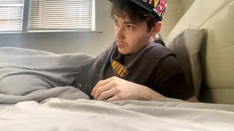 yungstudbev online show from January 29, 3:26 pm