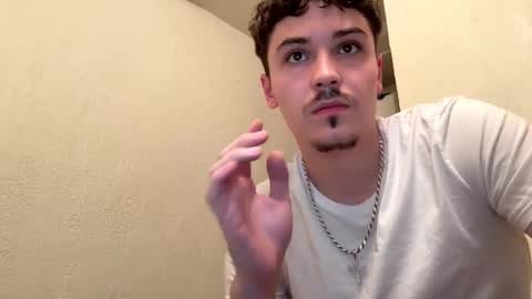 yungstudbev online show from September 16, 4:02 am