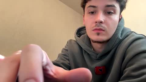 yungstudbev online show from September 28, 8:14 pm