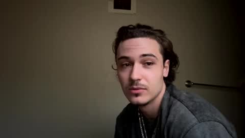 yungstudbev online show from March 28, 2:27 pm