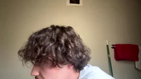 yungstudbev online show from March 30, 6:09 pm