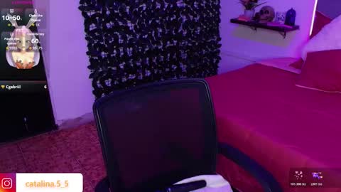 Kata online show from November 4, 8:30 pm