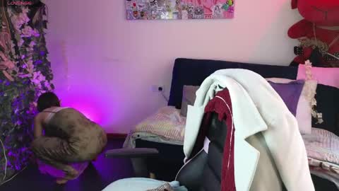 Snapshot of yuny_haruno chatting on April 15, 2:46 pm Haruno online show from April 15, 2:46 pm