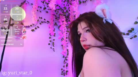 Snapshot of yuri_stars chatting on September 19, 12:45 am Yuri Stars online show from September 19, 12:45 am