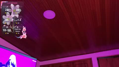 Snapshot of yuri_stars chatting on March 15, 8:37 pm Yuri Stars online show from March 15, 8:37 pm