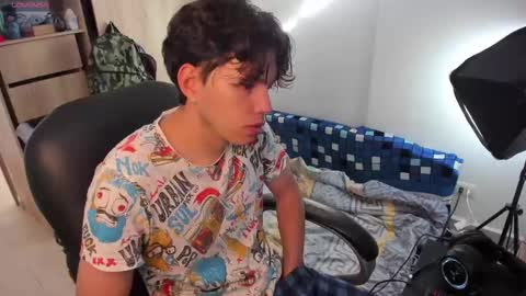 Snapshot of yurii_moody chatting on October 6, 9:01 pm yurii_moody online show from October 6, 9:01 pm